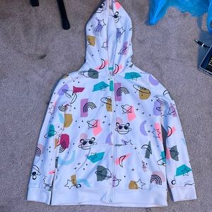 Worn 5 times or less light hoodie nice to throw on in a rush